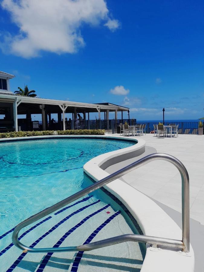 Trade Winds Hotel Golful Dickenson Exterior foto