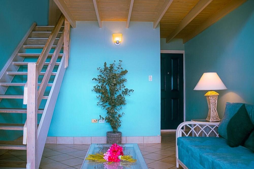 Trade Winds Hotel Golful Dickenson Exterior foto