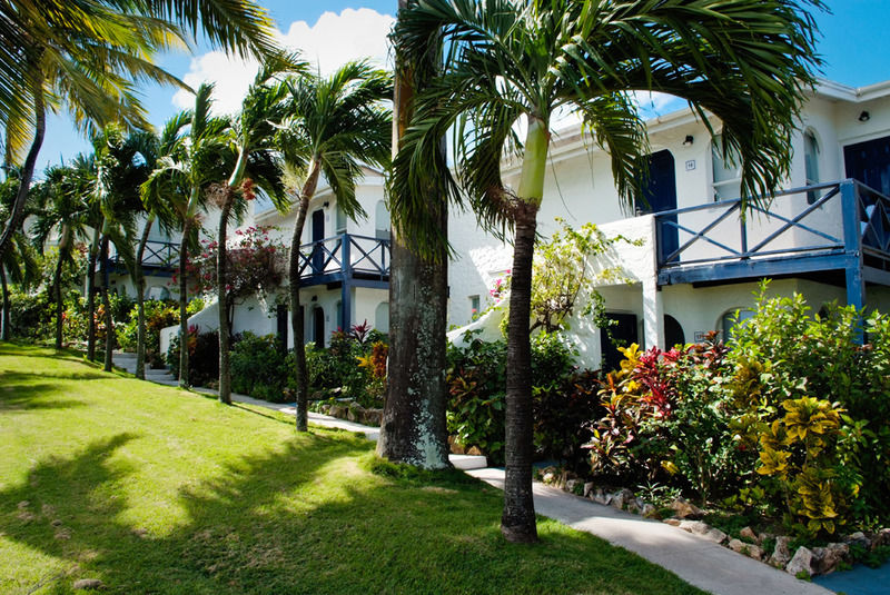 Trade Winds Hotel Golful Dickenson Exterior foto