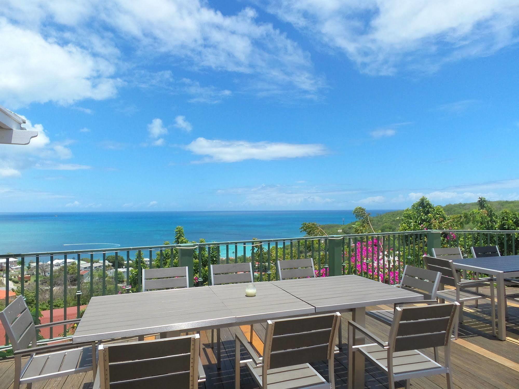 Trade Winds Hotel Golful Dickenson Exterior foto